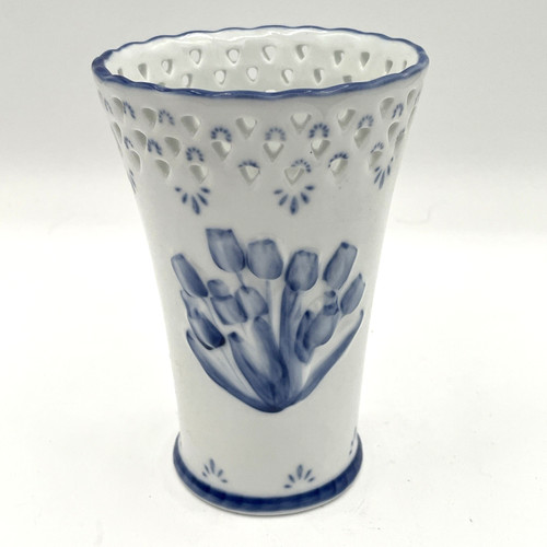 Blue and white royal twicket - and,