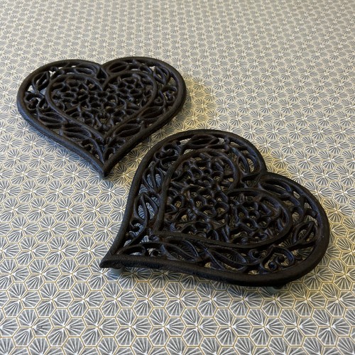 Cast iron heart shaped - cast,