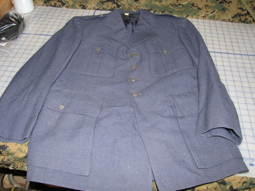 Airforce dress jacket size 40 - *airforce,