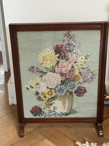 Vintage wooden needlepoint - wooden,