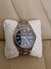 SEIKO TITANIUM 50M. Quartz. No box. Minor signs of use.