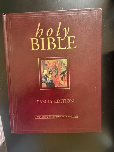 Holy bible family edition new - edition,