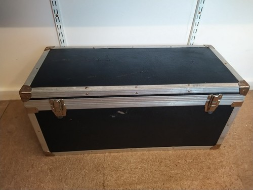Roadie flightcase suitable for - roadie,