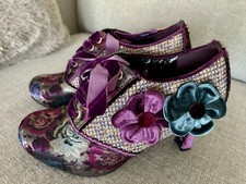 JOE BROWNS COUTURE BLOSSOM