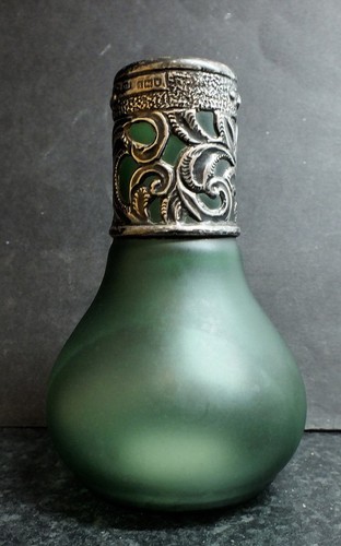 Art nouveau satin - art, glass