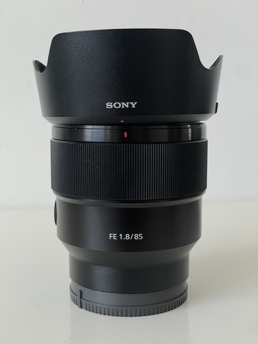 Sony 85mm 8 - fe,