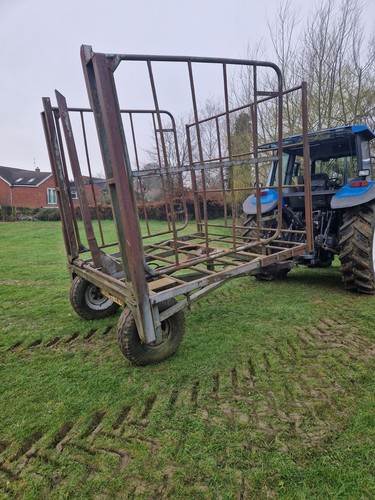Russell bale carrier - russell,