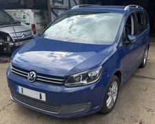 volkswagen touran Breaking