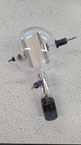Vintage teltron diffraction - vintage,