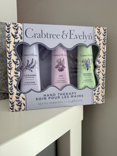 Crabtree evelyn hand - evelyn,