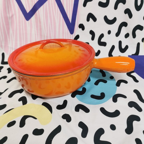 Creuset 22cm cast - le,