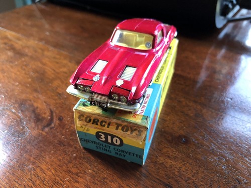 Corgi toys 310 chevrolet - corgi,