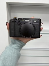Fujifilm X100F 24.3 MP APS-C