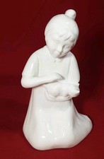 MOMENTS BY COALPORT “I Love You“GIRL & CAT WHITE  BONE CHINA ORNAMENT FIGURINE 