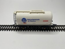 Hornby OO Gauge ICI Tanker