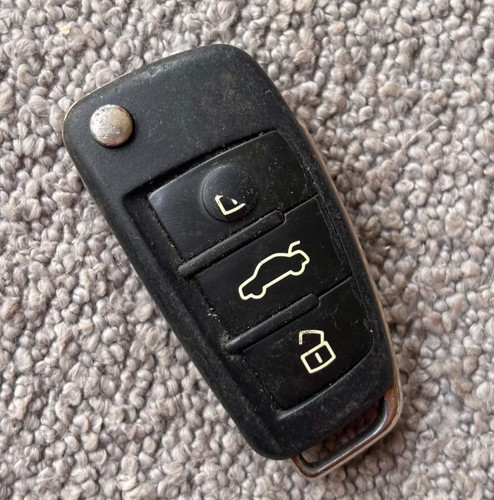 Genuine audi button - button, remote