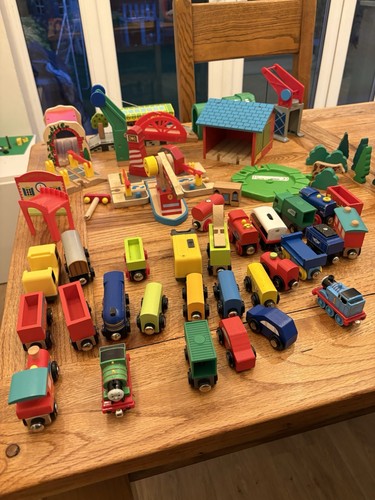 Large wooden train set - large,