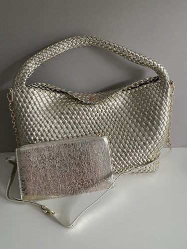 Gold deliberate dune slouch - gold,