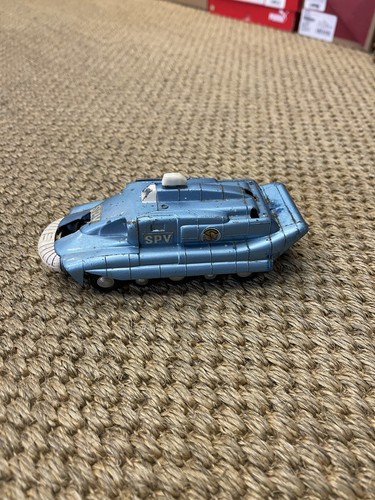 Dinky 104 captain scarlet - 104,