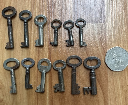 Antique job lot assorted - job,