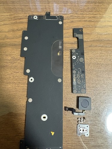 Macbook air inch logic - 13,