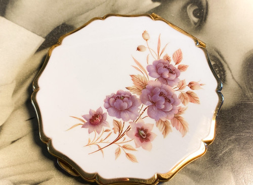 White and blue - , floral
