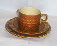 VINTAGE HORNSEA SAFFRON