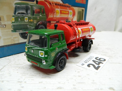Corgi bedford 4 wheel - corgi,