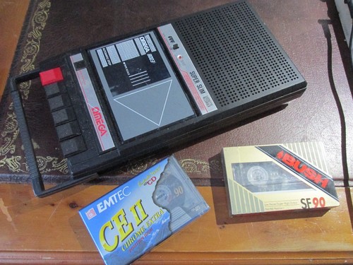 Vintage portabe cassette - vintage,