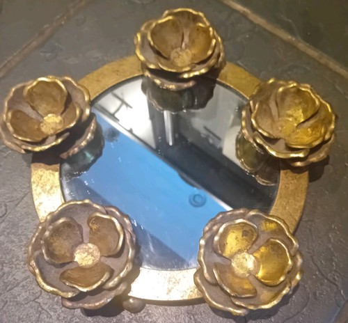 Antique style gold mirrored - style,