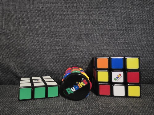 Rubiks puzzle bundle 3x3 - rubiks,