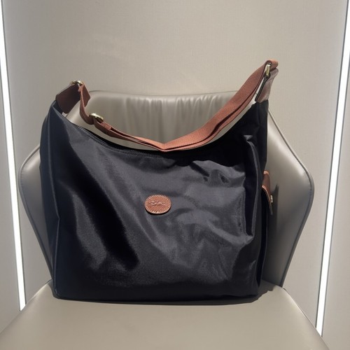 Longchamp hobo tote - longchamp,