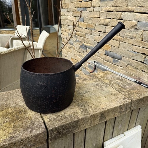Cast iron gypsy pan - cast, long