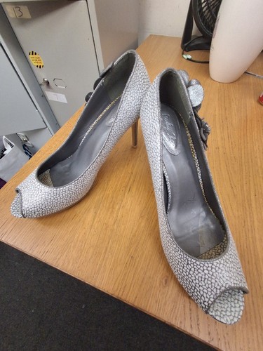 Ladies ruby shoo - shoo, grey