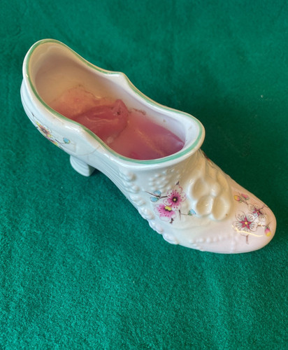 Vintage red white - red,