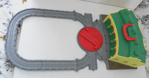 Thomas the tank engine - thomas,