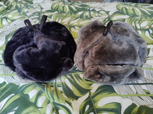 Russian ushanka hats 58cm - 58cm, and