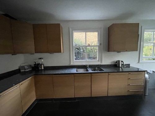 Modern shape kitchen - l-shape, unit
