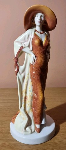 Royal doulton handmade art - royal,