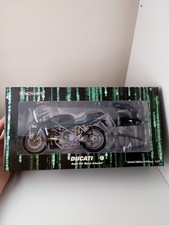 Minichamps Ducati 996 'Matrix