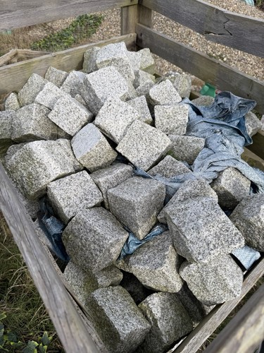Granite cobbles tumbled - granite,