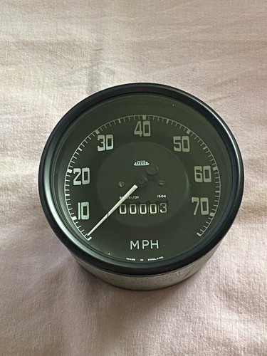 1945 land rover - 1945, speedometer