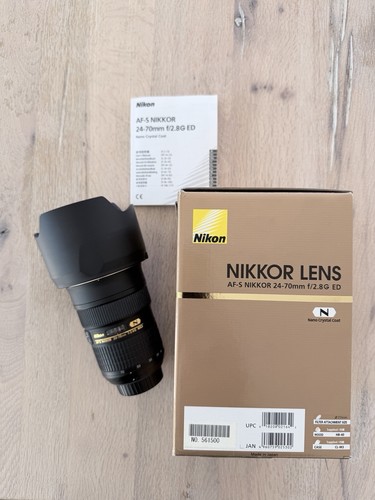 Nikon 70mm lens boxed - 24-70mm,