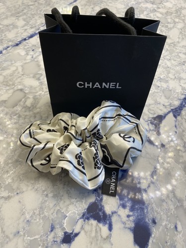 Chanel scrunchie - chanel, xx