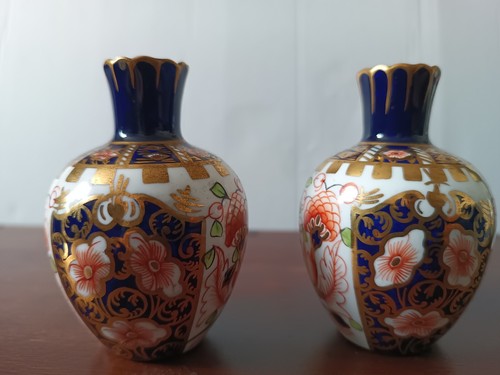 Beautiful pair royal crown - beautiful,
