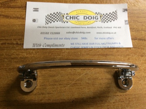 Chrome door handle triumph - door,