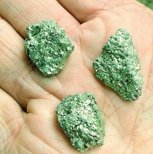 Small pyrite fools - small, gold