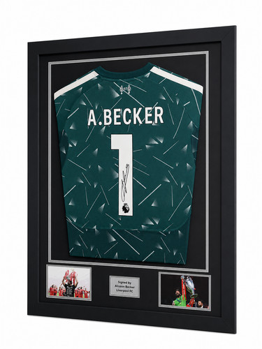 Alisson becker hand signed - hand,
