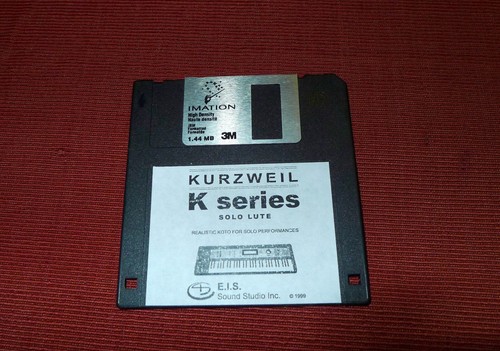 Floppy with baroque - lute, sound
