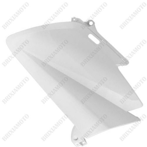 Right front panel white - right,